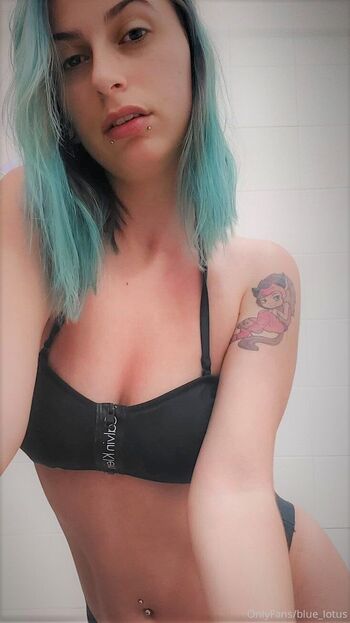 Blue Lotu / blue_lotus_23 nude photo #28