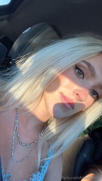 bluebubblz nude photo #24