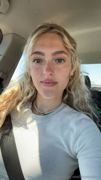 bluebubblz nude photo #27