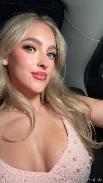 bluebubblz nude photo #29