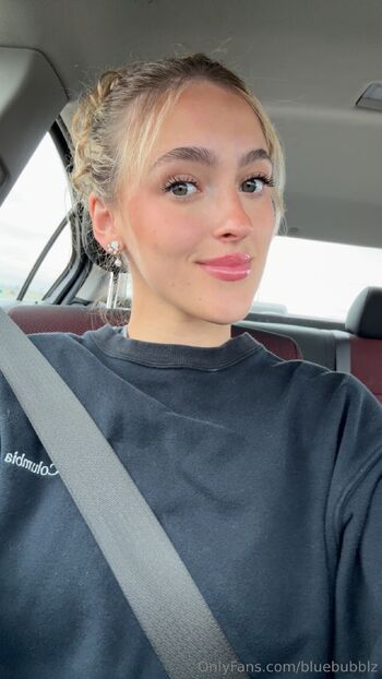 bluebubblz nude photo #36