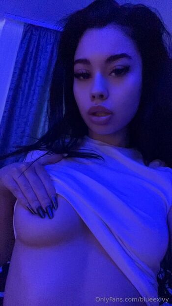 BLUE IVY / blueexivy nude photo #7