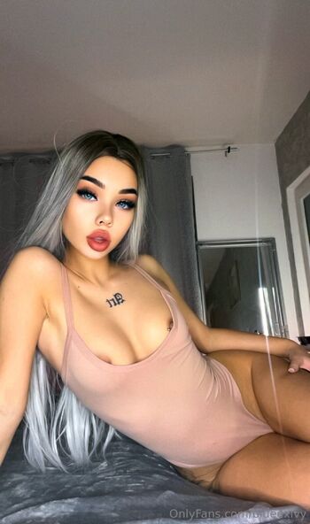 BLUE IVY / blueexivy nude photo #24