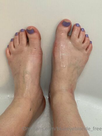 Blueeyeblonde fre / blueeyeblonde_free / blueeyeblonde23 nude photo #16