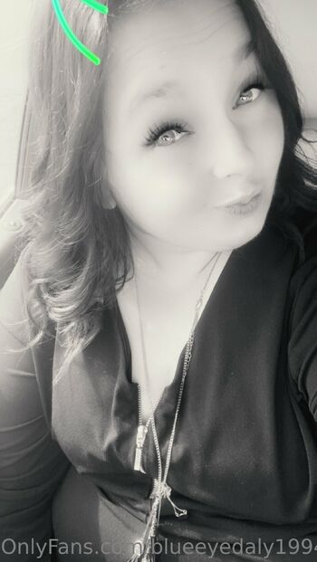 Blueeyedaly9 / blueeyedaly1994 nude photo #25