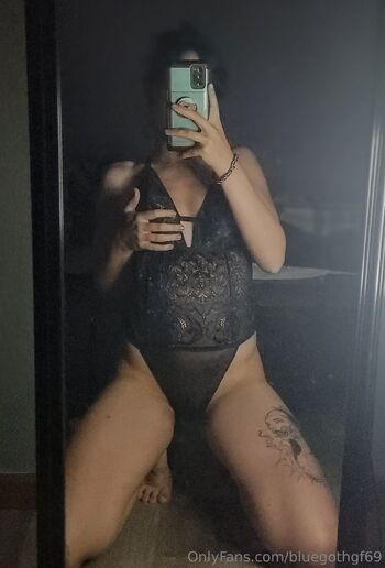 blue amethys / bluegothgf69 nude photo #14