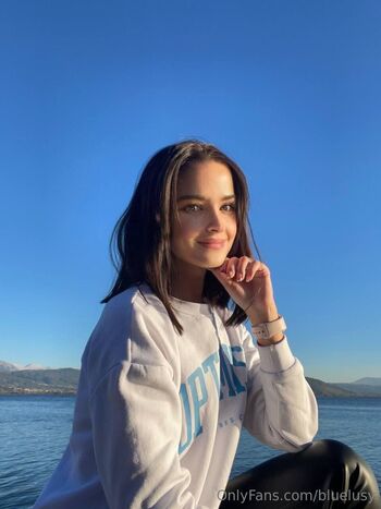 Lucy Blue / bluelusy nude photo #20