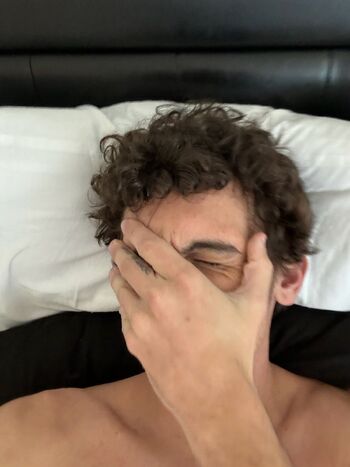 Lukesk / blueskiesandgreeneyes nude photo #11