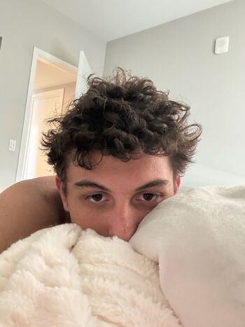 Lukesk / blueskiesandgreeneyes nude photo #31