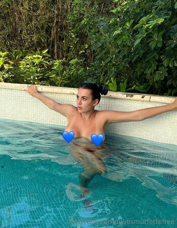 Smurf / bluesmurfettefree nude photo #9