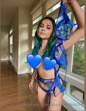 Smurf / bluesmurfettefree nude photo #34