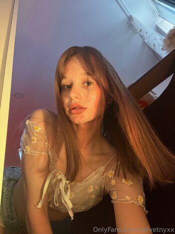 Nicole / blurrkittie nude photo #10