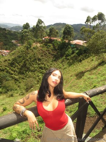 Blushing Bloom / blushingblooms nude photo #10