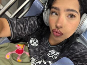 Blushing Bloom / blushingblooms nude photo #39