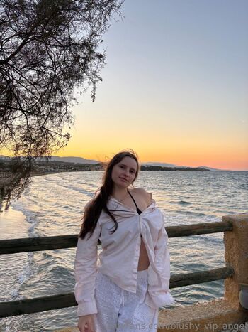 BlushyVIPAnge / blushy_vip_angel nude photo #1