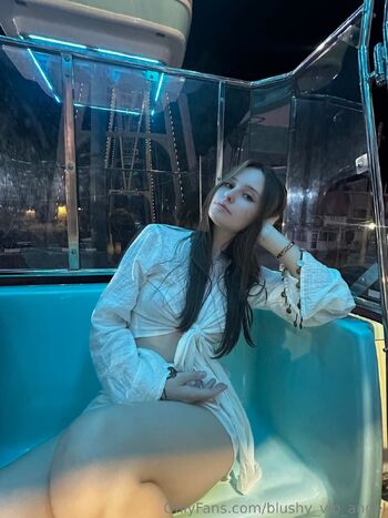 BlushyVIPAnge / blushy_vip_angel nude photo #4