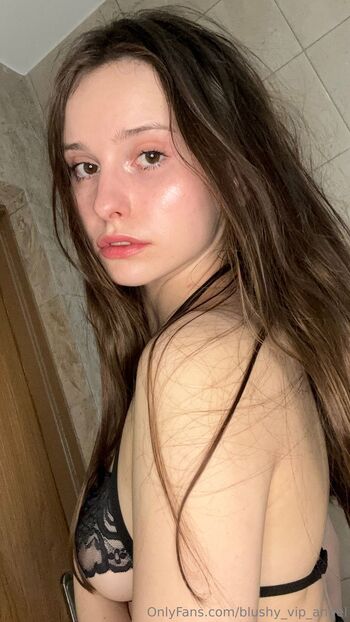 BlushyVIPAnge / blushy_vip_angel nude photo #21
