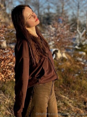 BlushyVIPAnge / blushy_vip_angel nude photo #22