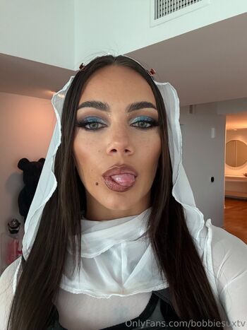 Bobbie OFTV / bobbiesuxtv nude photo #37