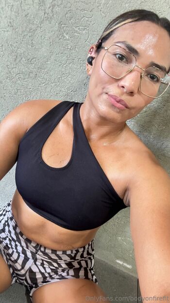 Isabel Fitness / bodyonfirefit nude photo #19