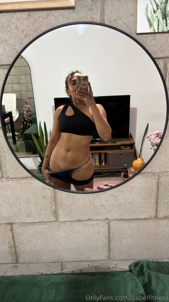 Isabel Fitness / bodyonfirefit nude photo #34
