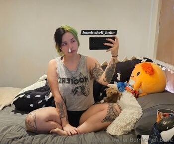 BombShell Bab / bomb-shell_babe nude photo #1