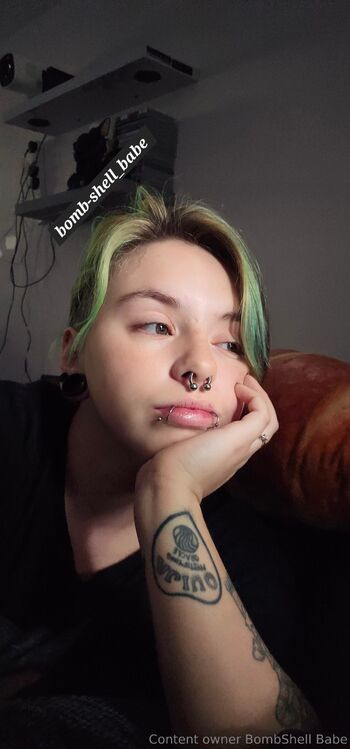 BombShell Bab / bomb-shell_babe nude photo #11