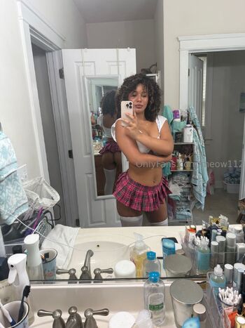 M / bongsandbikinis nude photo #16