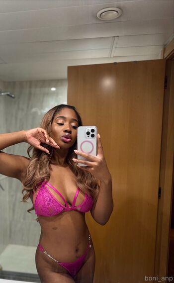 𝐘𝐨𝐮𝐫 𝐄𝐁𝐎𝐍𝐘 𝐆𝐅 / boni_anp nude photo #19
