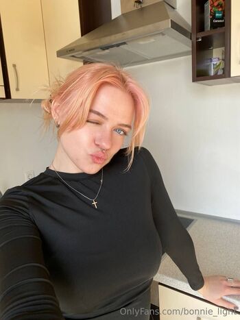 Bonnie Light / bonnie_light nude photo #12