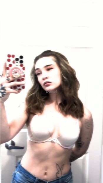 bonof nude photo #1