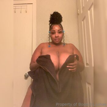 Boobie Lasha / boobielashae nude photo #12