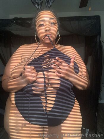 Boobie Lasha / boobielashae nude photo #22