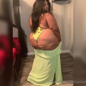 Boobie Lasha / boobielashae nude photo #39