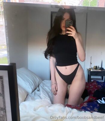 Maria / boobsandbeef nude photo #9