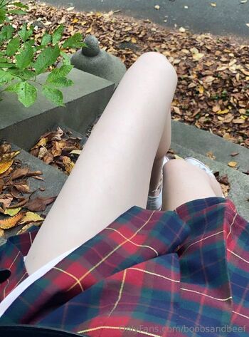 Maria / boobsandbeef nude photo #11