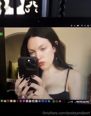 Maria / boobsandbeef nude photo #15