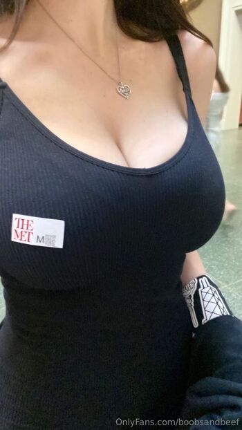 Maria / boobsandbeef nude photo #20