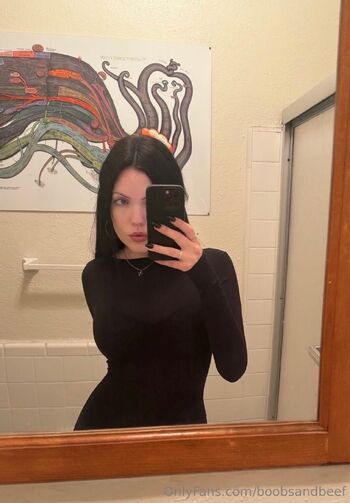 Maria / boobsandbeef nude photo #23