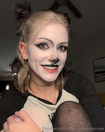 Booogierae VAUL / boogiewomanrae nude photo #21