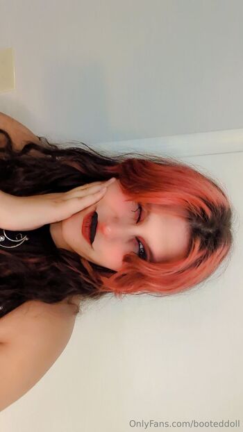 Eden iv / booteddoll nude photo #6