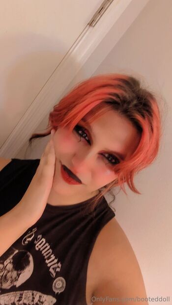 Eden iv / booteddoll nude photo #13