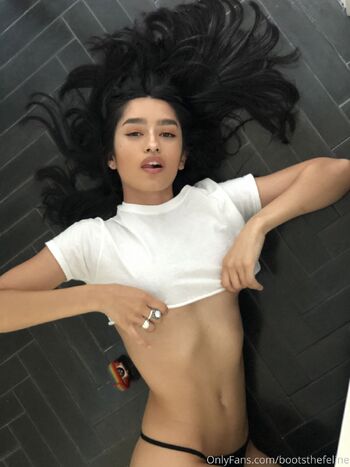 boot / bootsthefeline nude photo #11