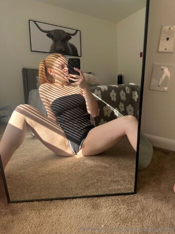 Ashley / bootybabexxxx / simplyashley96 nude photo #14