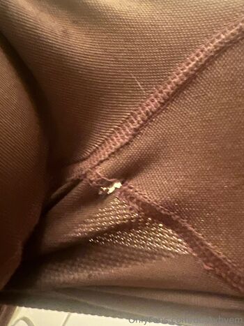 Fit but still thick / bootybyem nude photo #1