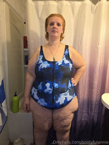 Bootyful Anni / bootyfulannie nude photo #1