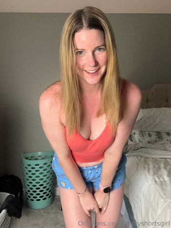 Courtney B. / bootyshortsgirl nude photo #13