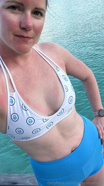 Courtney B. / bootyshortsgirl nude photo #23