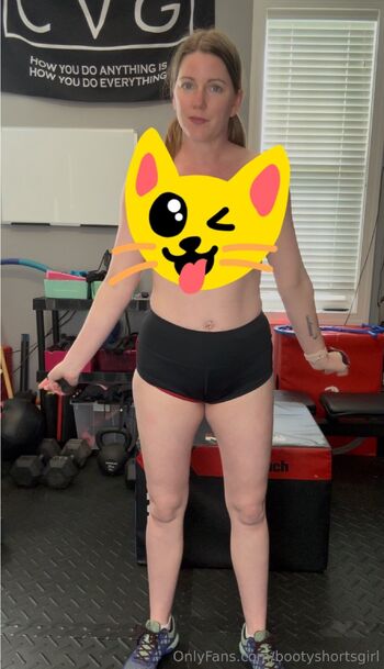 Courtney B. / bootyshortsgirl nude photo #24