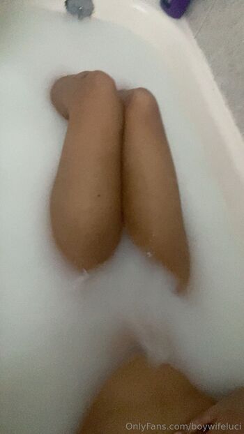 Lucill / boywifeluci nude photo #4